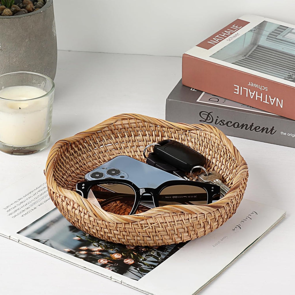 Hipiwe Natural Rattan Tray 8.5" Wicker Storage Bowls Hand Woven Basket Tray for Bread Fruit Key Round Fruit Baskets for Kitchen Entryway Tabletop Decorative Baskets Bowl